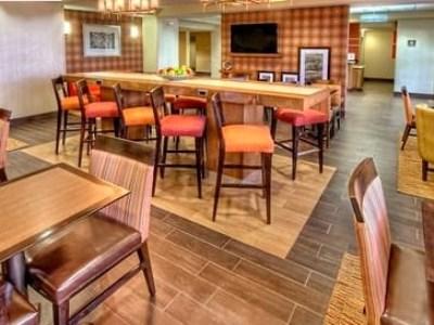 Hampton Hotel 3*
